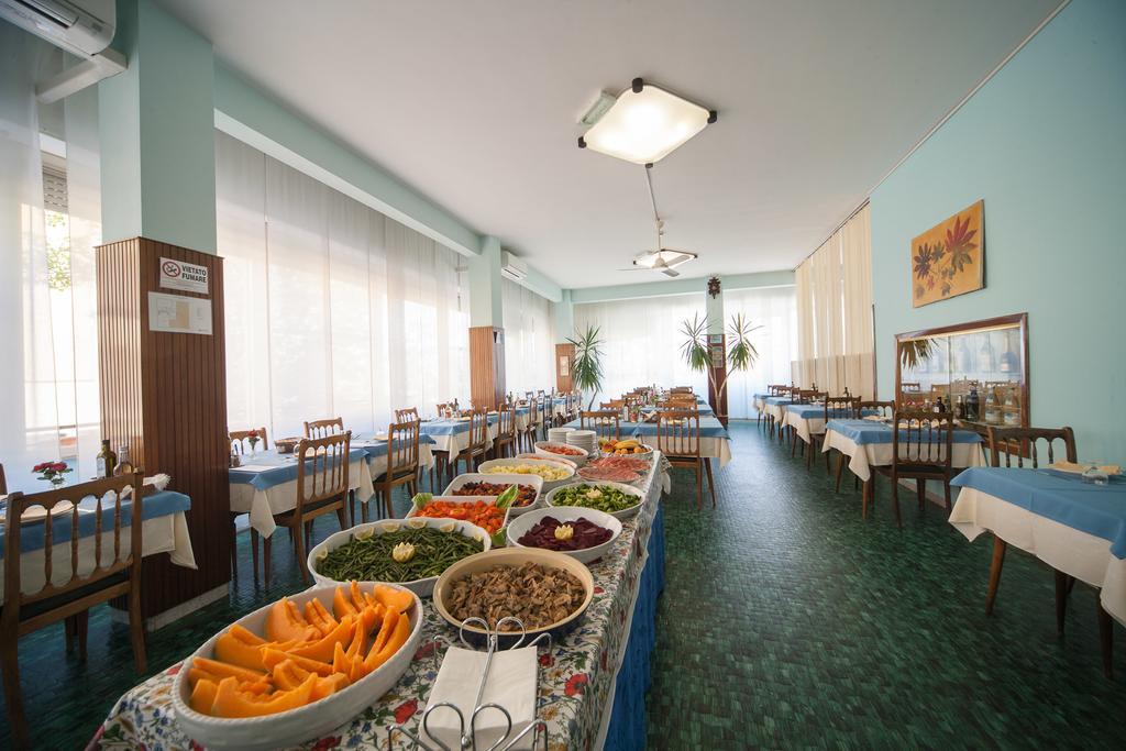 Hotel Madison Riccione Ngoại thất bức ảnh